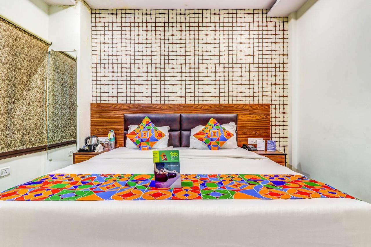 Fabhotel Sain Dass Канпур Екстериор снимка