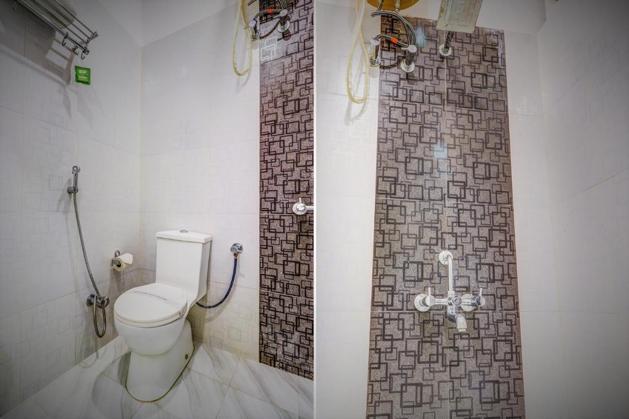 Fabhotel Sain Dass Канпур Екстериор снимка