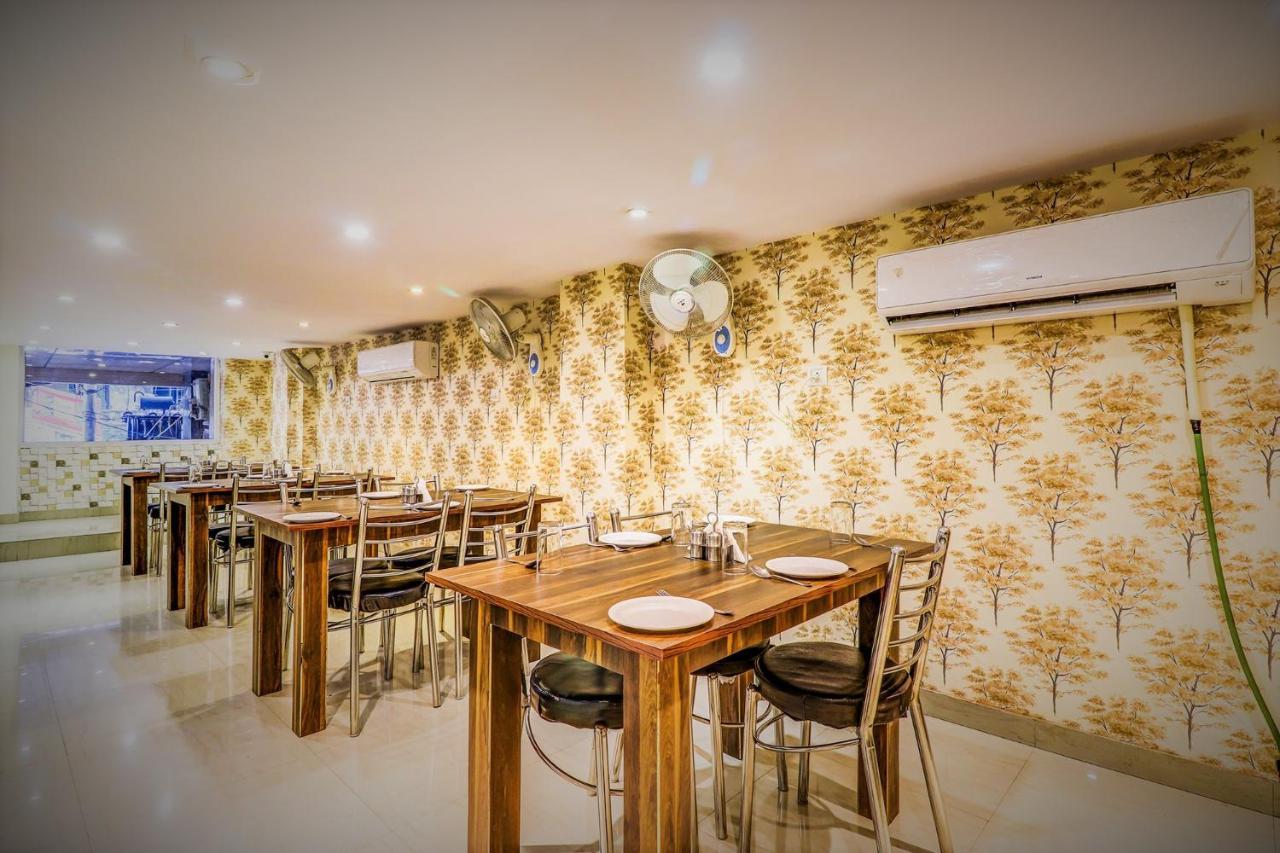 Fabhotel Sain Dass Канпур Екстериор снимка